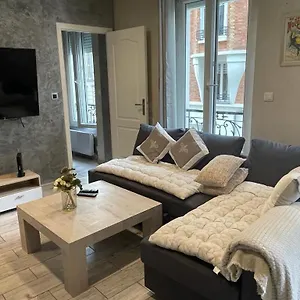 Le Sacre Coeur Apartment